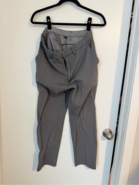 Men's Grey Dress Pants - Classic Straight Fit